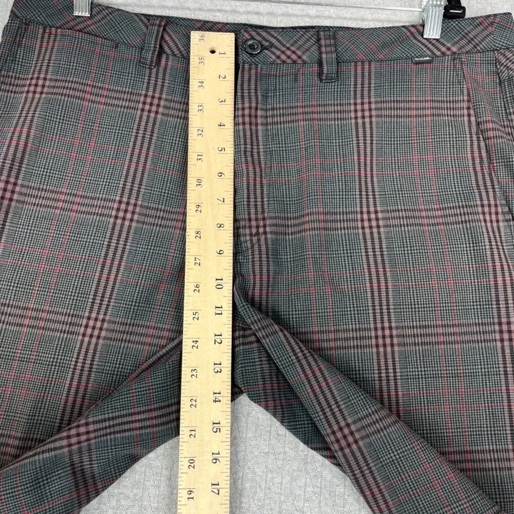 Travis Mathew Golf Shorts Mens 38 Grey Red Plaid‎ Glen Check Performance Stretch